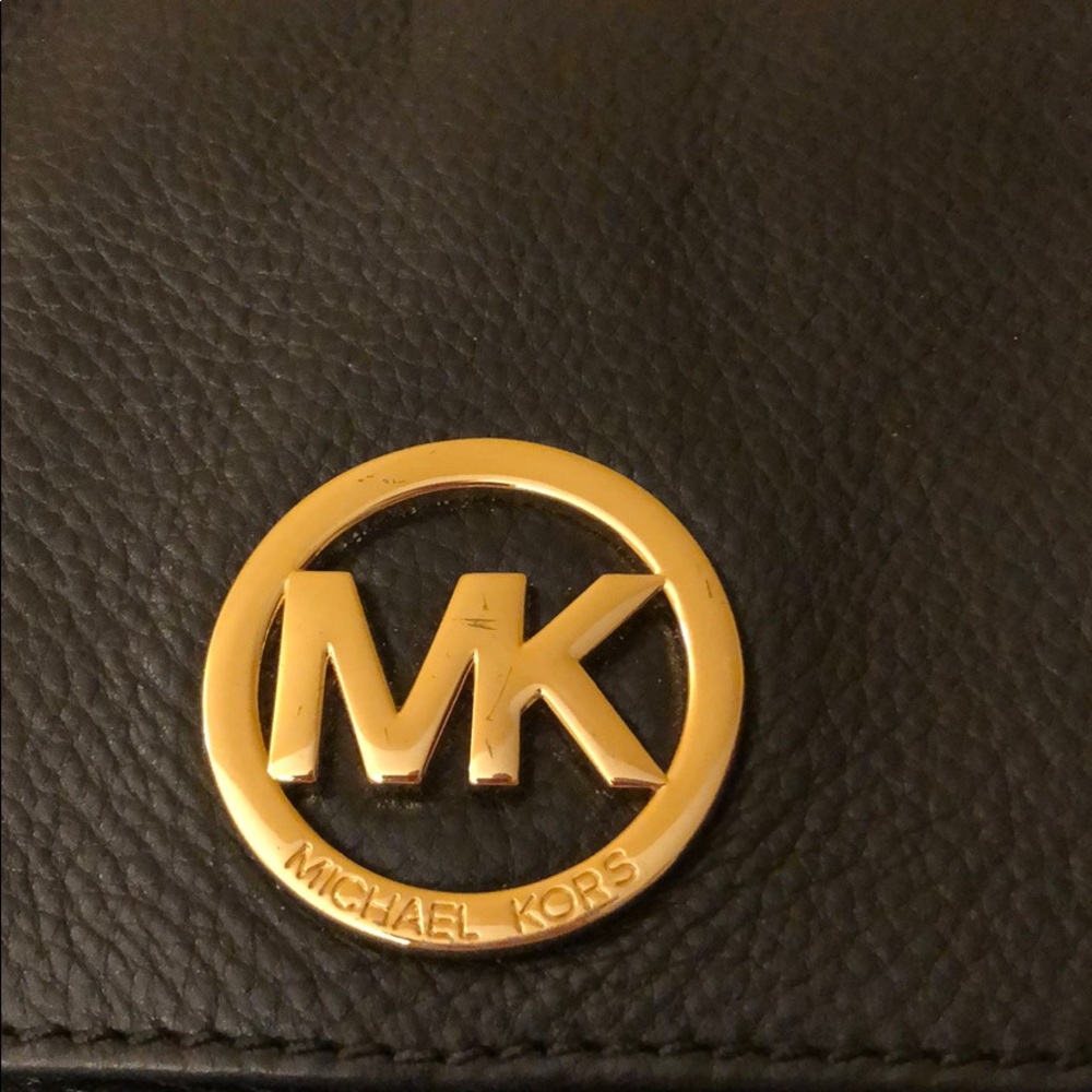 MAKE AN OFFER ⭐️ Michael Kors shoulder bag - Picture 3 of 7